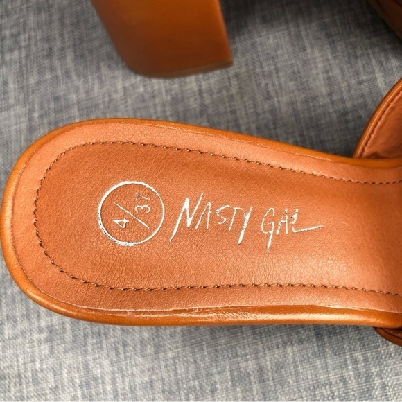 NWOT Nasty Gal cognac faux leather block heel platform sandals 7 - Picture 6 of 10